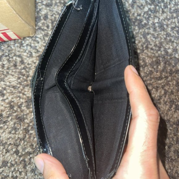 Dior Homme Men's Patent Leather Damaged BiFold Wallet - Christian Dior 2006 - Picture 12 of 12